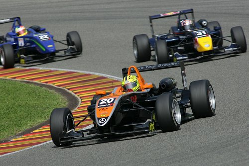 Straf achtervolgt Toyota Young Driver talent Waldschmidt